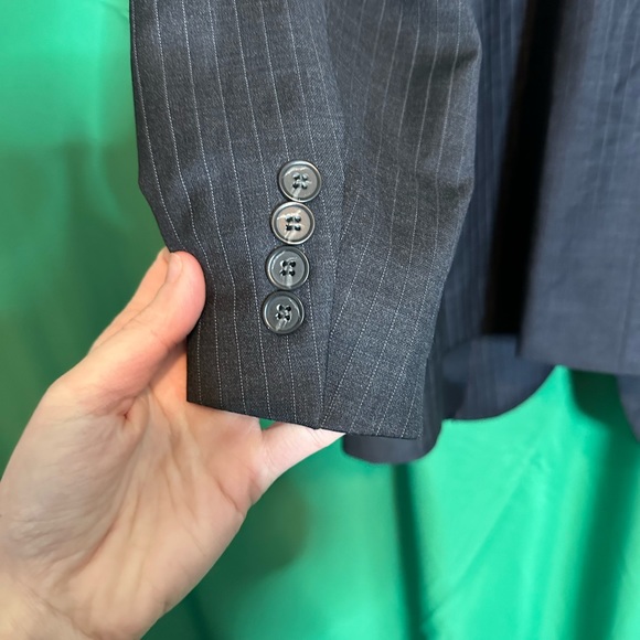 SAMUELSOHN $1200 Super 130s wool pinstriped blazer jacket - Picture 8 of 12